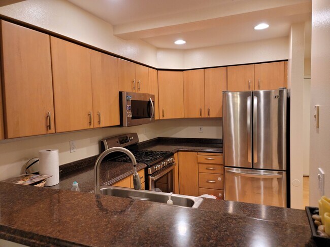 Kitchen - 701 Galer St