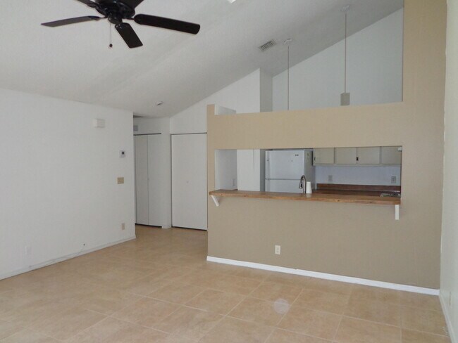 Foto del edificio - 1167 Periwinkle Pl