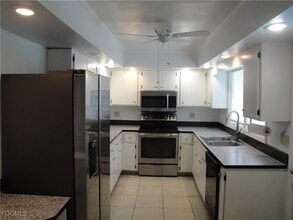 Building Photo - 620 Robert Ave