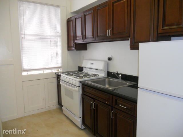 Primary Photo - 755 Bush St