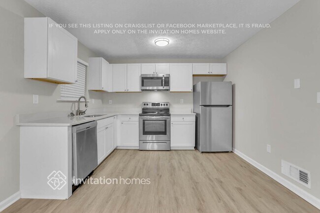 Foto del edificio - 1242 S Indian Creek Dr