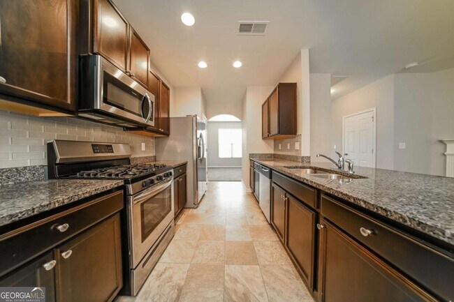 Foto del edificio - 3764 Shenfield Dr