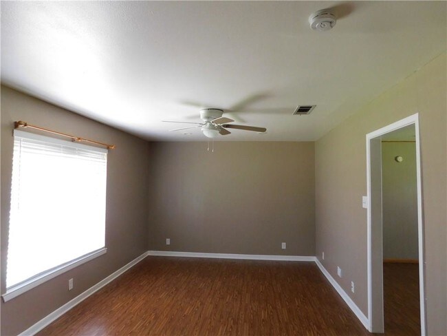 Foto del edificio - 292 W Van Alstyne Pkwy
