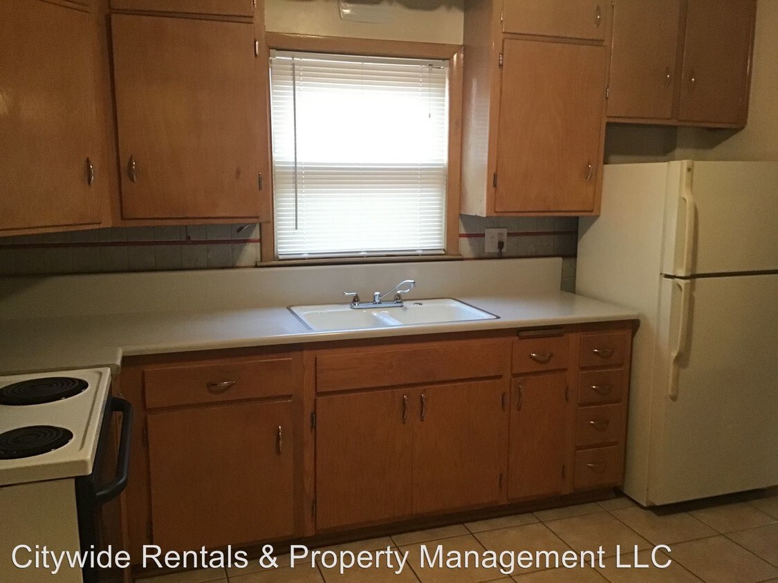 Foto principal - 8432 W Lisbon Ave