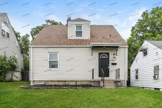 Building Photo - 1878 Ashbrook Dr