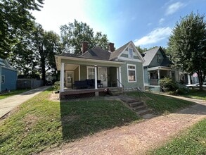 Building Photo - 330 Oldham Ave