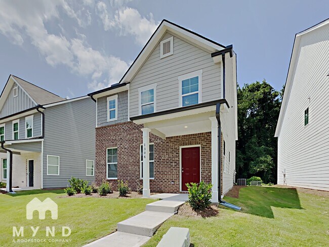 Building Photo - 1306 Sweetbriar Cir
