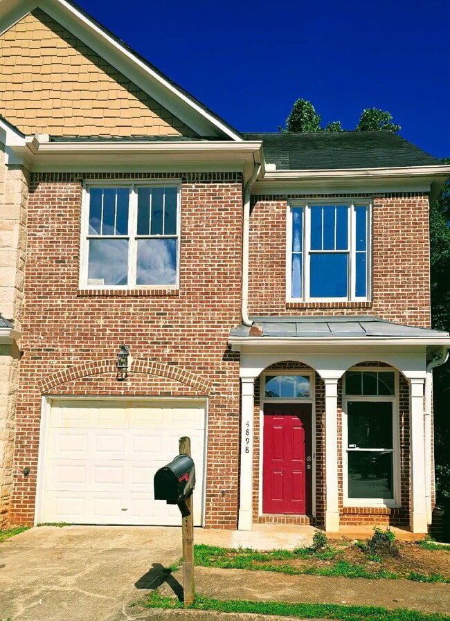 Building Photo - 4898 Pinnacle Dr