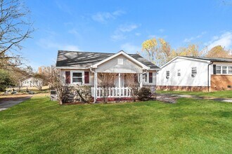 Building Photo - 2909 Glendale Ave