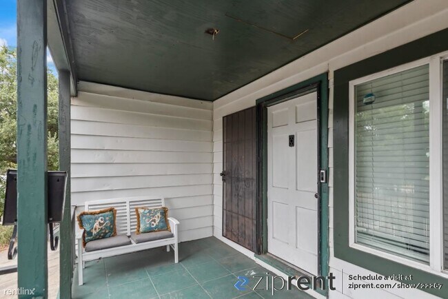 Building Photo - 1 br, 1 bath House - 3404 Delaware Street,...