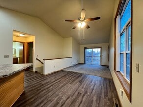 Building Photo - 5624 Gables Dr