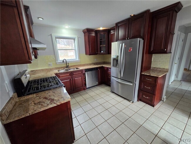 Foto del edificio - 205 Elmbrook Dr