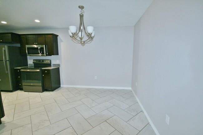 Foto del edificio - 2624 E 14th St