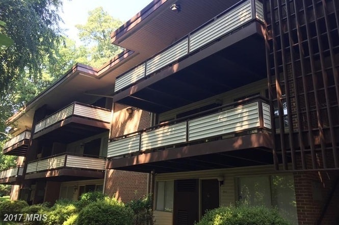 1 Bedroom 1 Bath Top Floor Condo located within the Woodmont Spring Condominium Complex Next to W... - 1 Bedroom 1 Bath Top Floor Condo located within the Woodmont Spring Condominium Complex Next to W...