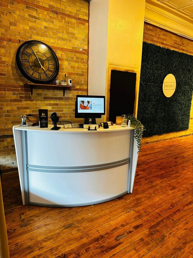 Foto del edificio - 330 Main St