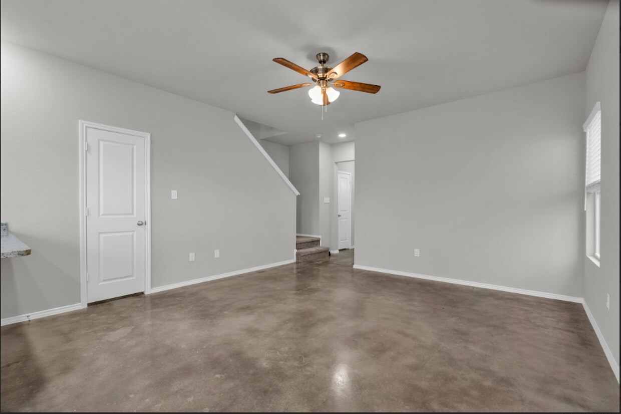 Building Photo - Call for more details