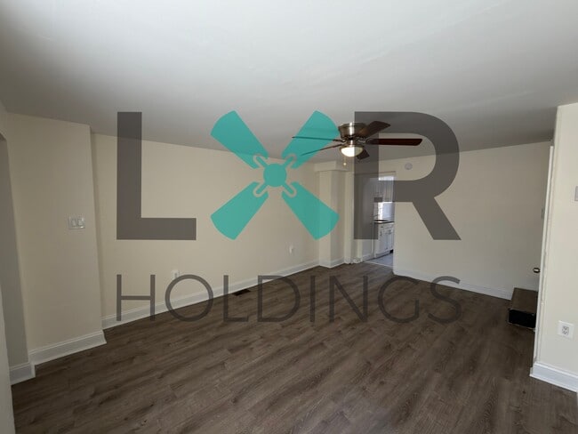 Building Photo - 4324 Ridge Rd