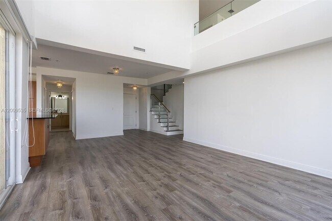 Foto del edificio - 2400 SW 27th Ave