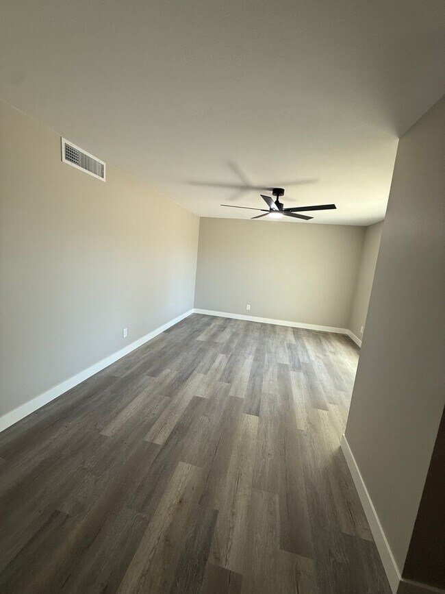 Foto del edificio - Remodeled 3 Bedroom Home Tempe