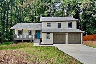 Building Photo - 798 Brownlee Ln