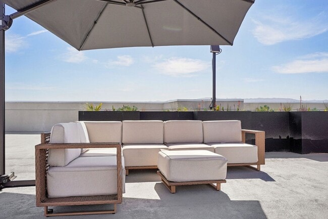 Interior Photo - Casa De Milagro