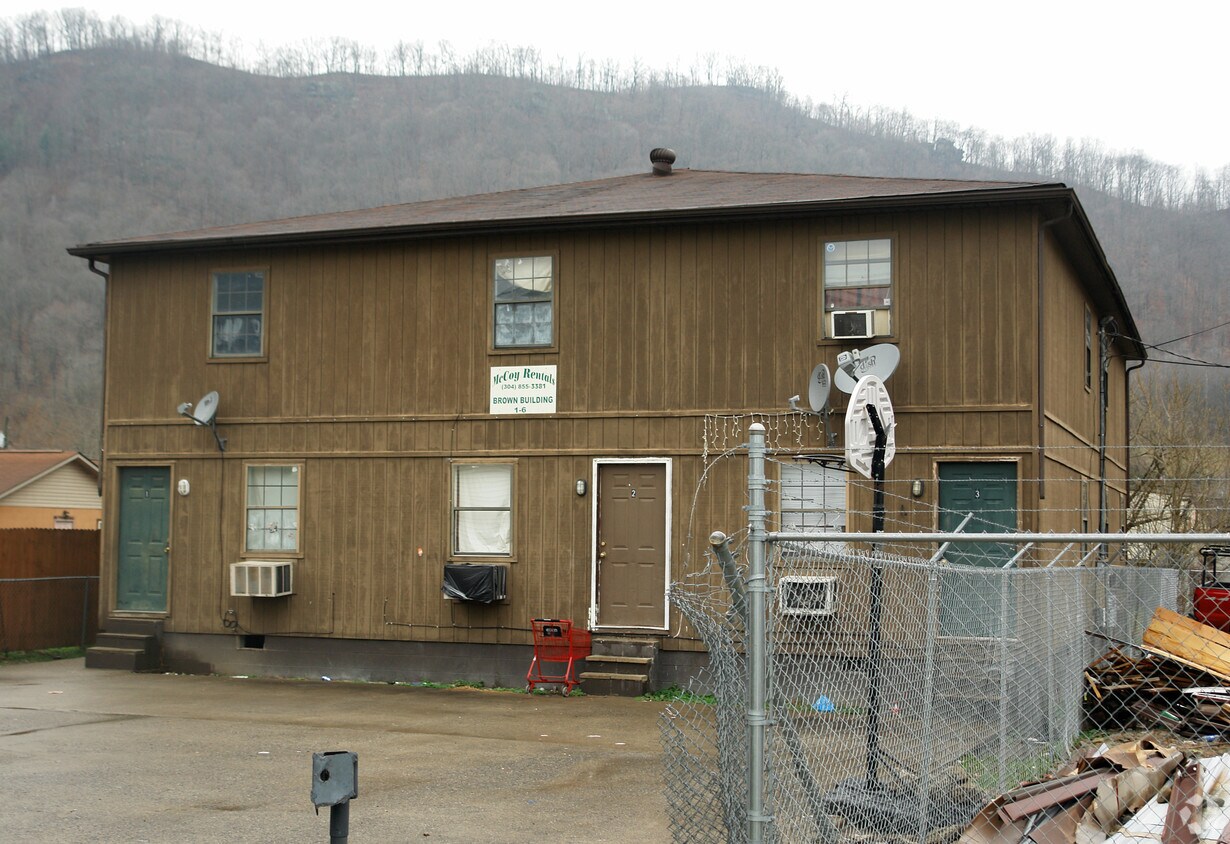 Water St, Chapmanville, WV 25508 Apartments in Chapmanville, WV