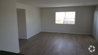 Primary Photo - 810 Crenshaw Blvd