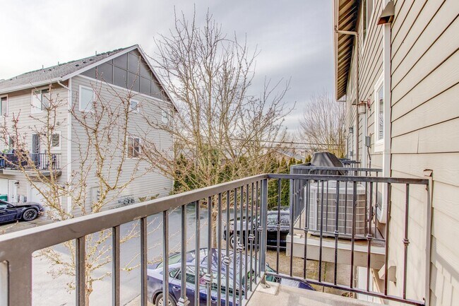 Building Photo - 17289 SW Whitley Way