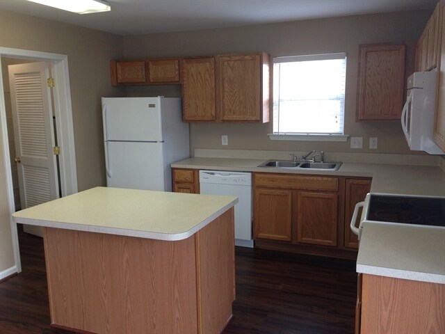 Building Photo - 244 Royalton Rd