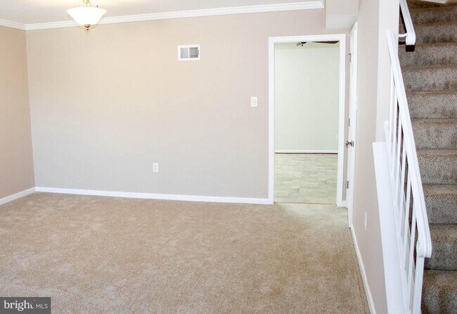 Foto del edificio - 2217 McLean Park Rd