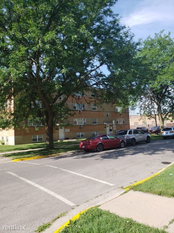 Building Photo - 2 br, 2 bath Apartment - 1300 S. 51st Court