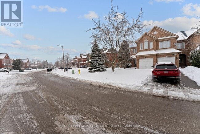 Building Photo - 31 Craddock St