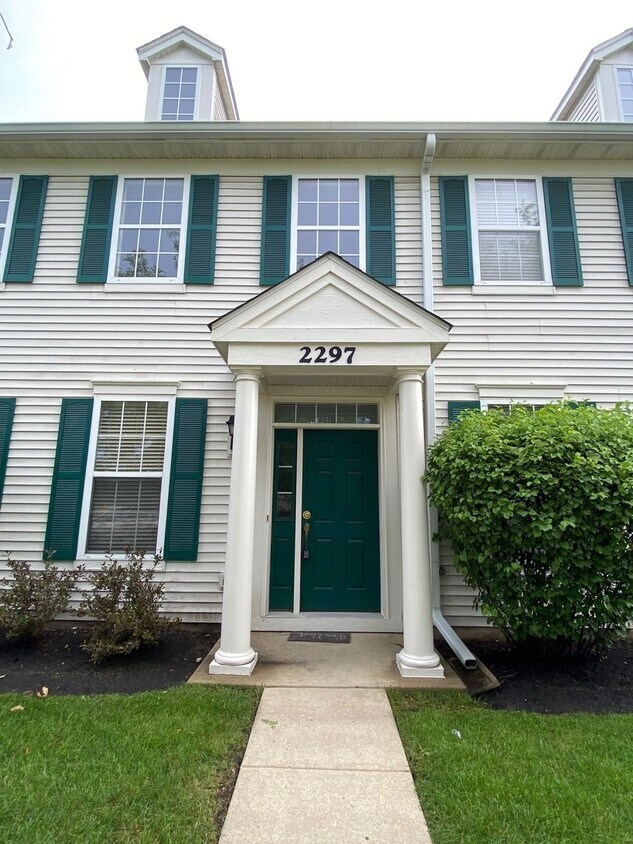 Foto principal - 2297 Georgetown Cir