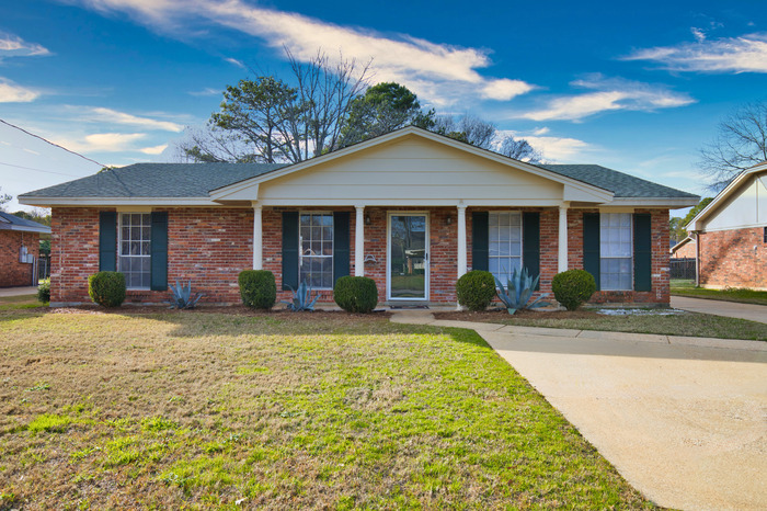 Primary Photo - 4 Bedroom Brick Home