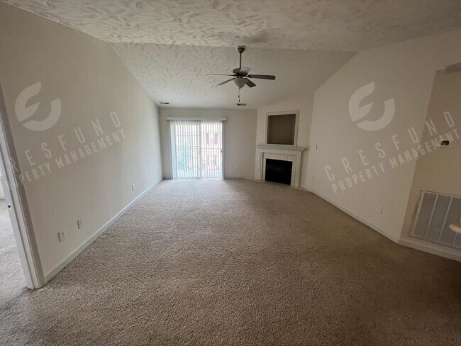Building Photo - 1811 Balmoral Dr