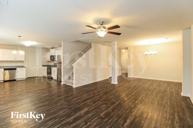 Foto del edificio - 1618 Dodson St