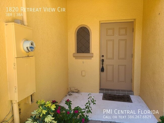 Building Photo - 1820 Retreat View Cir