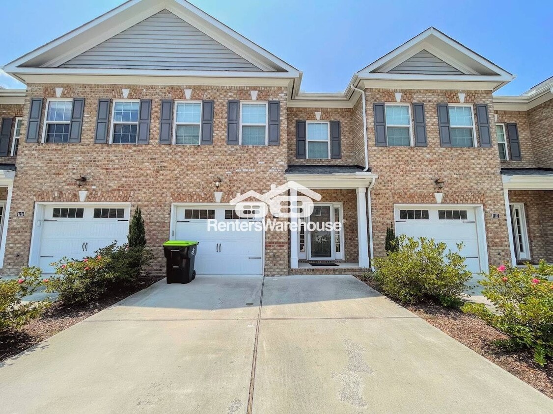 Primary Photo - 1128 Winsford Ln