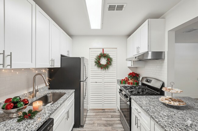 Building Photo - Wesley Trevento Apartments at Lithia Springs