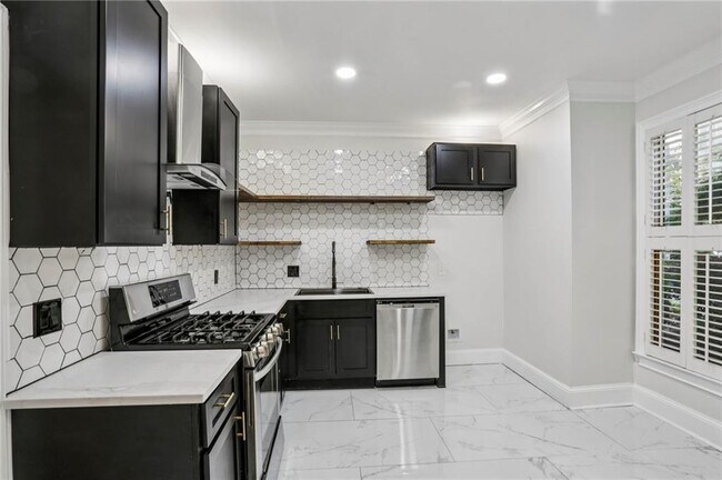 Foto del edificio - 1536 Oak Grove Rd