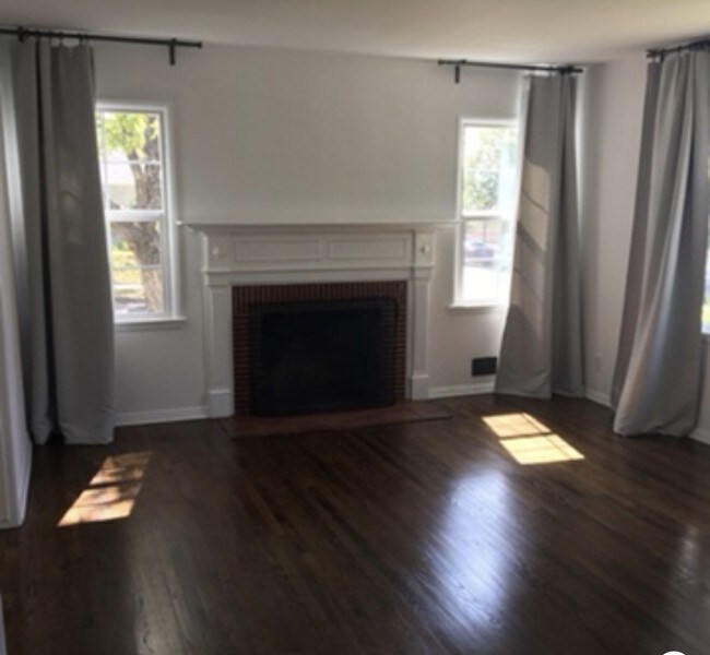 Foto del edificio - 651 Olmsted Dr