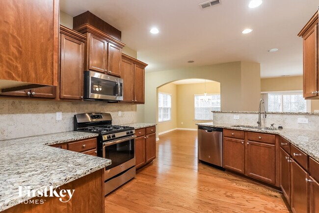 Building Photo - 4808 Arbor Lodge Dr