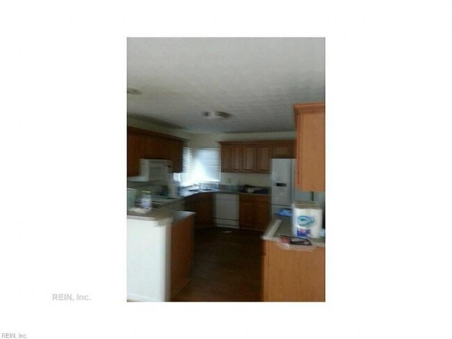 Foto del edificio - 9621 14th Bay St