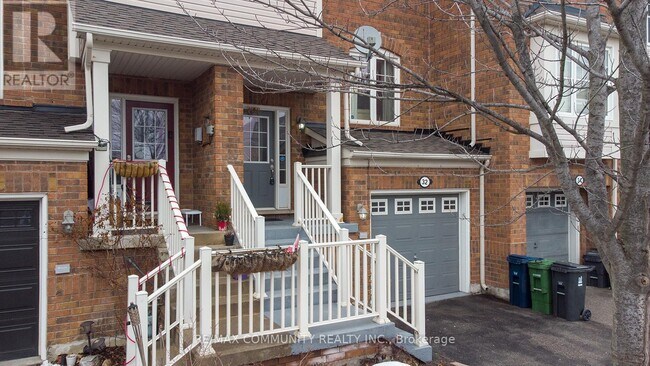 Building Photo - 32 Red Fox Pl