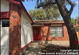 Foto del edificio - 12938 Maple Park Dr