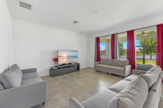 Building Photo - 3802 Carrick Bend Dr