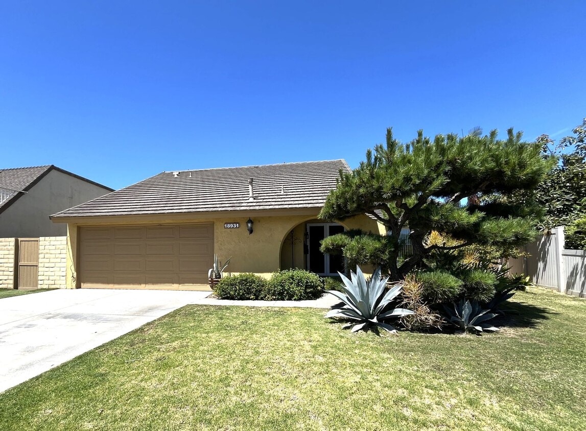 Spacious 3-Bedrooms, 2-Bath Home Plus Offi... - Wonderful Home! 3-Bedrooms, 2-Bath Plus Of...