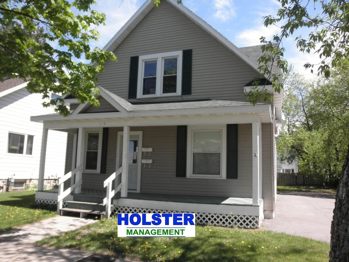 Primary Photo - 1709 N 2nd St