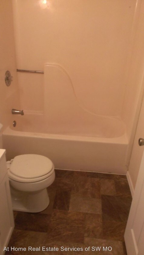 Foto del edificio - 510 W Scott St