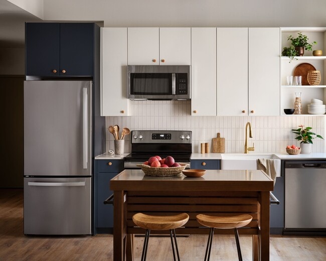 Photo - Memoir Warehouse District